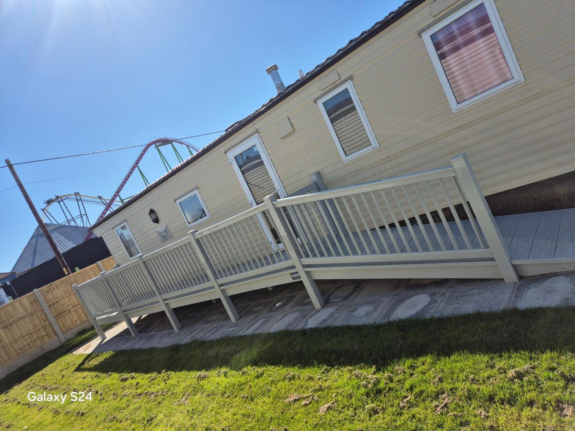 Aj Ray A8 Holiday park